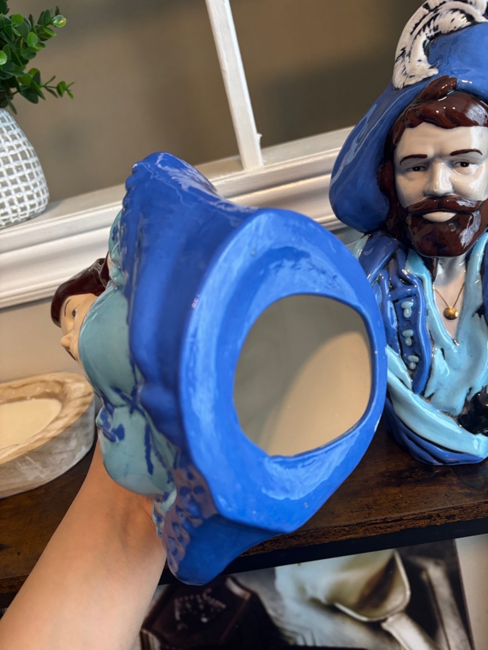 Vintage Style Ceramic Bust Set Nautical Couple Blue Hand Painted Decor - Picture 10 of 10